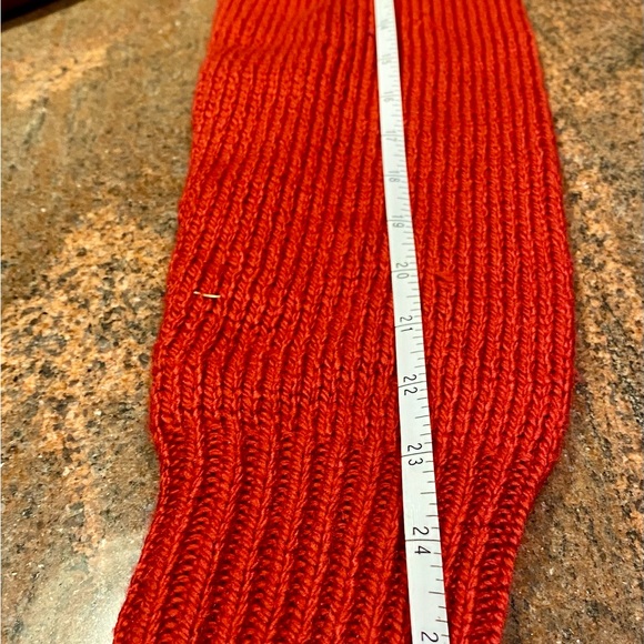 Mommy and child Canadiana matching sweaters - Picture 7 of 15